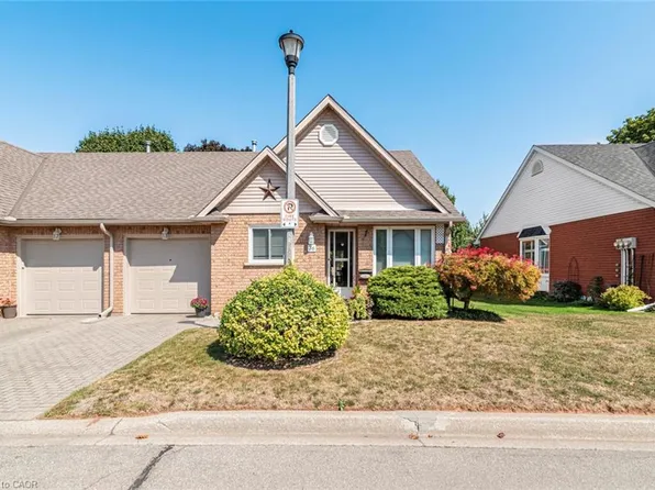 10 Wentworth Dr #36, Grimsby, ON L3M 5G3
