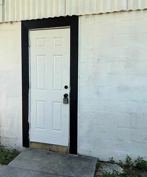 1125 Olive St — Photo 2