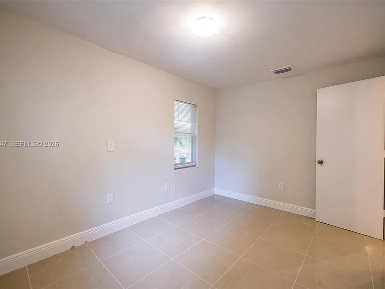 2241 Madison St — Photo 15
