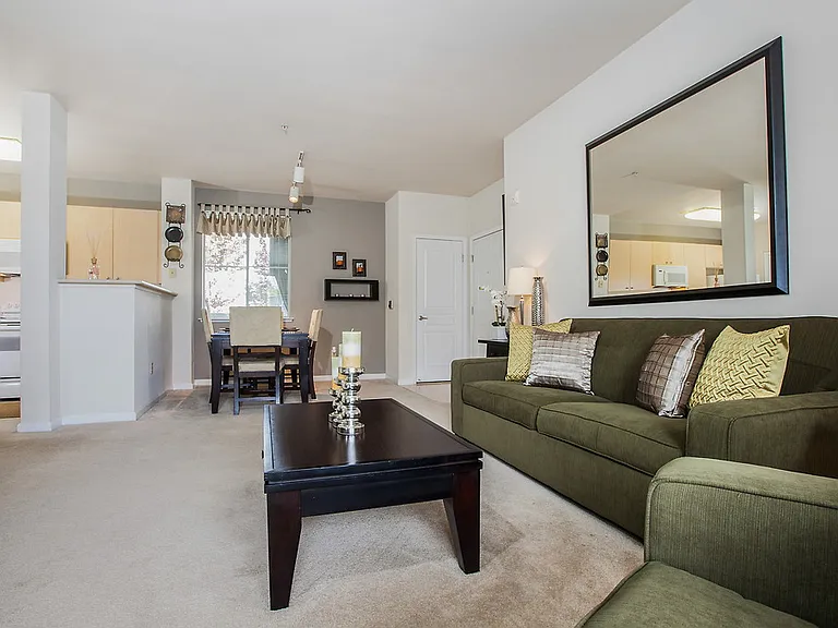 The Carlyle — Photo 14