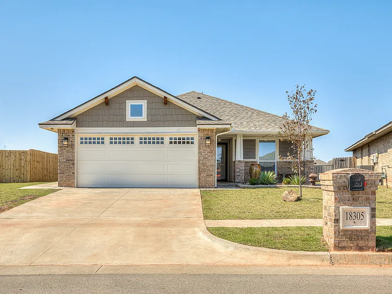 18305 Autumn Grove Dr — Photo 1