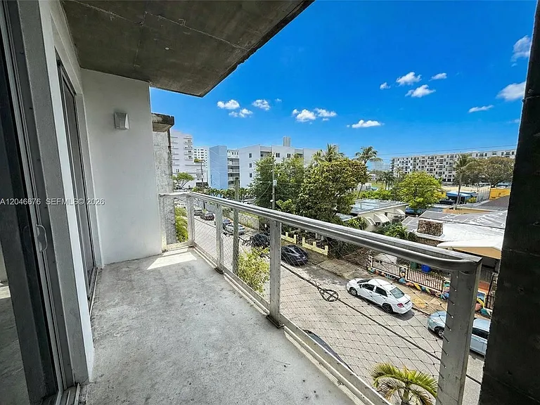 769 NW 1st St #301 — Photo 6
