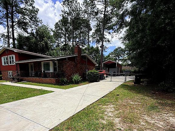 3rd image of 1206 Morningside Dr