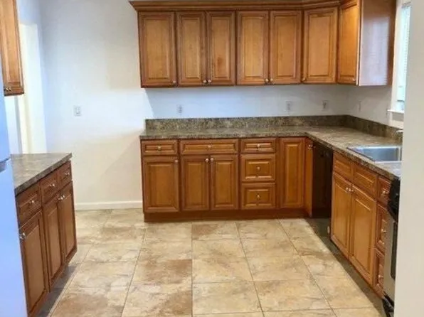 (undisclosed Address), Westbury, NY 11590