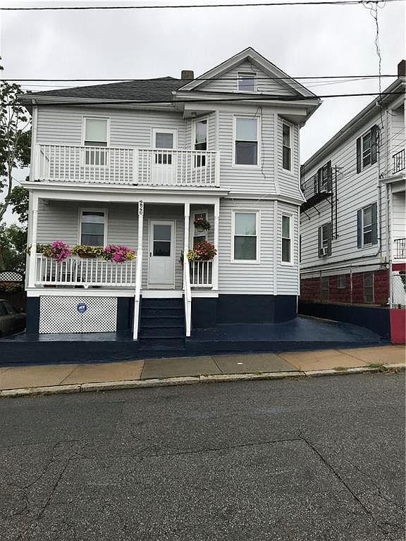 226 Clarence St Providence Ri 02909 Mls 1263646 Zillow