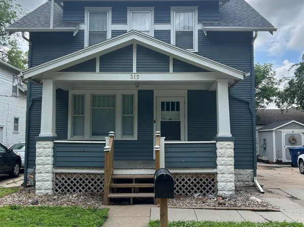 315 N Union St, Fremont, NE 68025