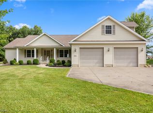 14617 Kneisel Rd, Vermilion, OH 44089
