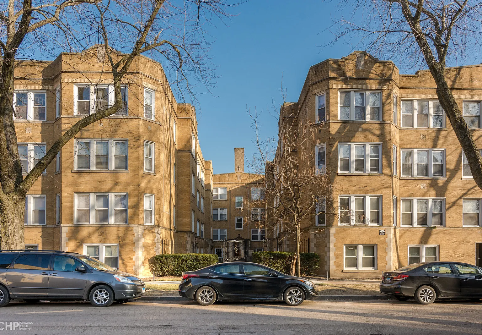 1 bed, 700 sqft, $1,300 — Photo 1
