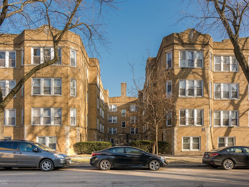 1st image of 4439 1/2 N Lawndale Ave APT 2