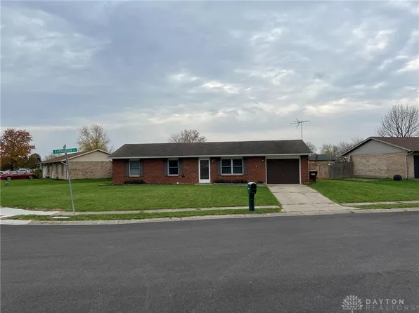 425 Evergreen Dr, Eaton, OH 45320