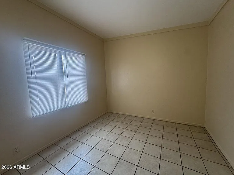 1800 E Fry Blvd #17 — Photo 6