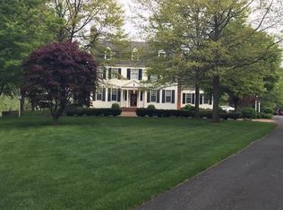 910 Glendale Rd, Galax, VA 24333