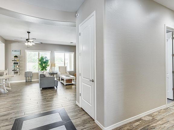 4th image of 27518 N Higuera Dr