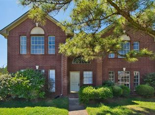 10803 Oak Acres Dr, Houston, TX 77065