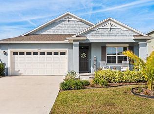 5247 Mahogany Dr, Mount Dora, FL 32757