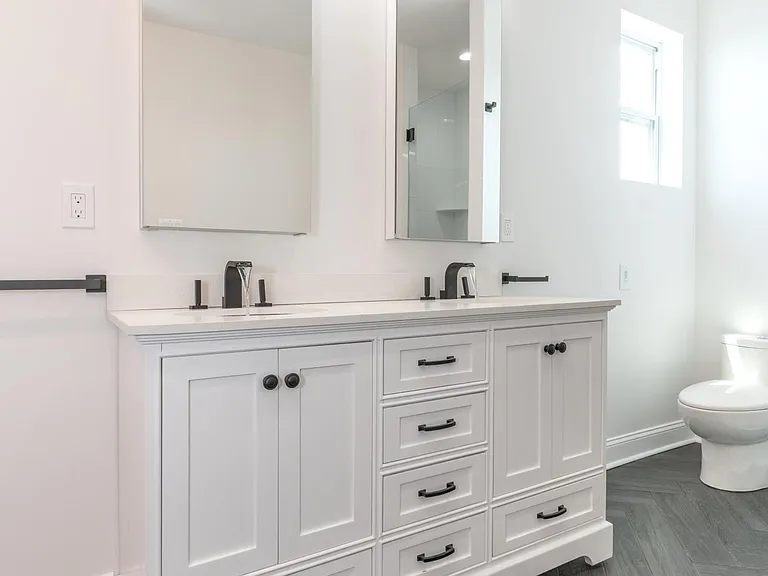 436 Manton St — Photo 35