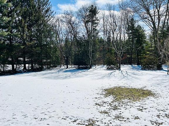 5th image of 327 Beers Rd