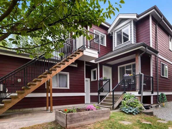 40137 Government Rd #3, Squamish, BC V8B 0N7