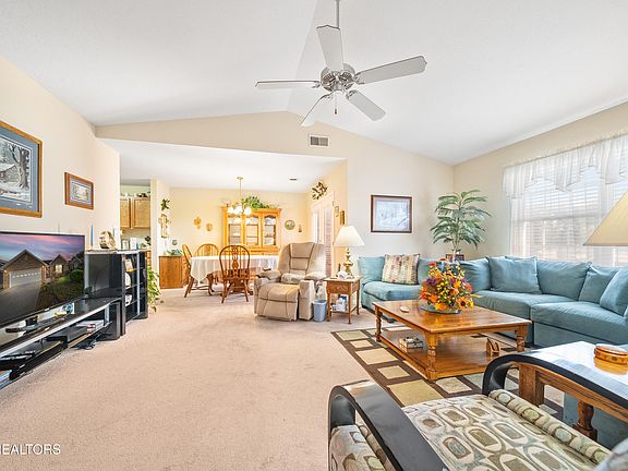 5th image of 3224 Misty Hill Way