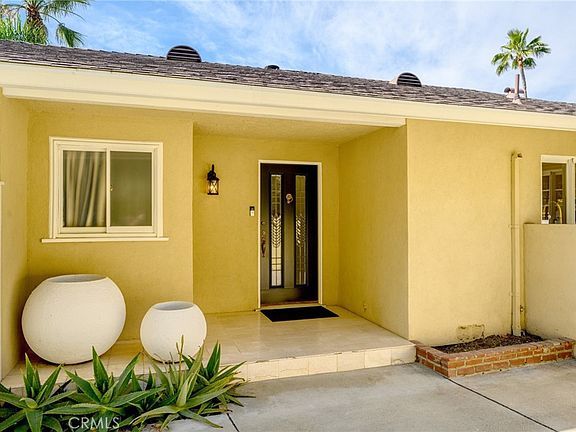 3rd image of 736 Cavanagh Rd