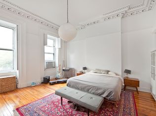 557 Henry St #2, Brooklyn, NY 11231