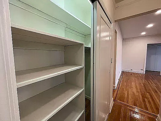 Rented by Contact Realty | media 10