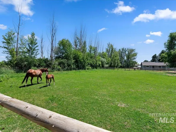7345 Silver Bullet Ln, Star, ID 83669