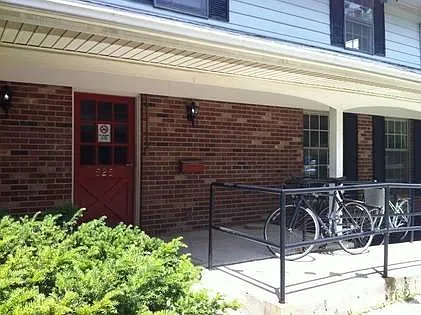 525 N Russell Street — Photo 3