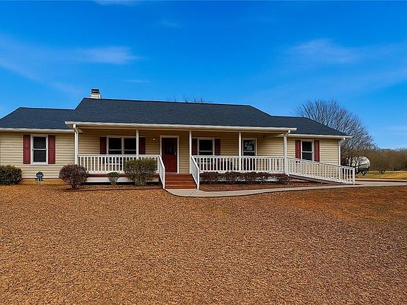 2nd image of 298 Trestle Rd