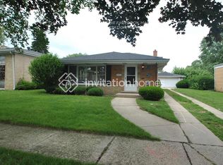 4532 W 102nd St, Oak Lawn, IL 60453
