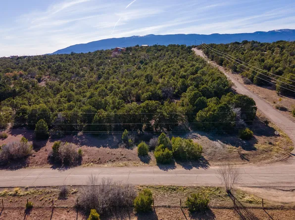 11 Camino De Avila, Tijeras, NM 87059