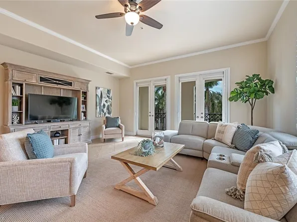 2859 Tiburon BLVD E #103, NAPLES, FL 34109