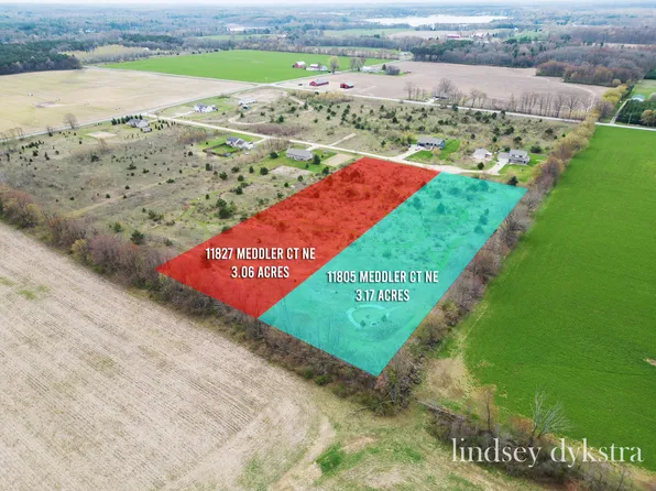 11827 Meddler Ct NE, Sand Lake, MI 49343