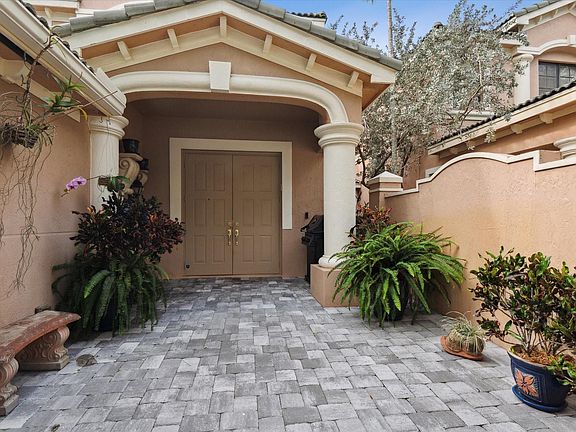 4th image of 2660 Center Court Drive #2660