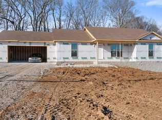 601 Anne Claire Ln, Cave City, KY 42127