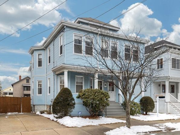76 Surrey St Medford Ma 02155 Zillow