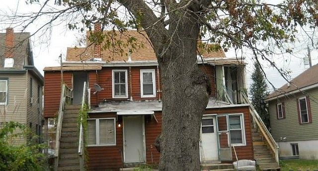 2nd image of 308-310 S 5th St