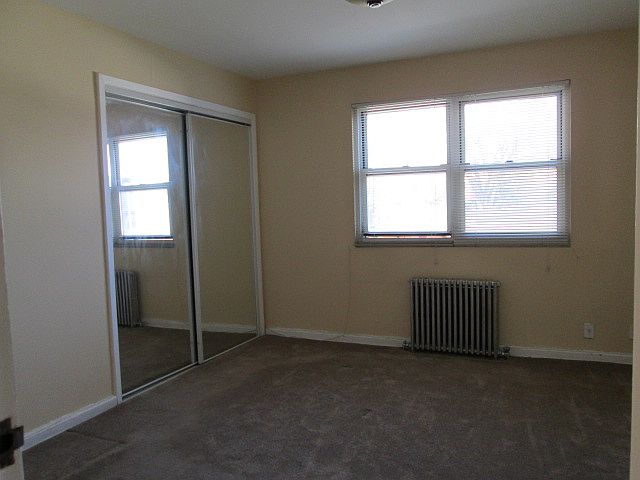 1st image of 1075 Fenwood Dr APT 4
