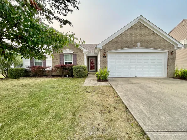 1696 Chatham Pl, Danville, IN 46122