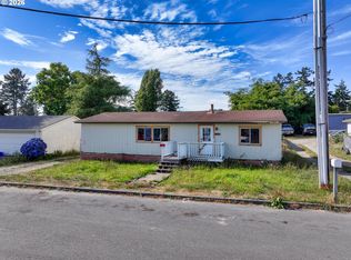 97907 Lively Ln, Brookings, OR 97415
