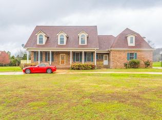 74 Henry Dr, Ringgold, GA 30736