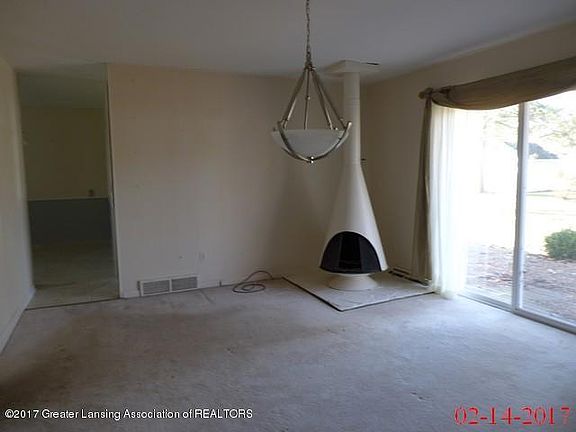 3rd image of 4383 Arbor Dr