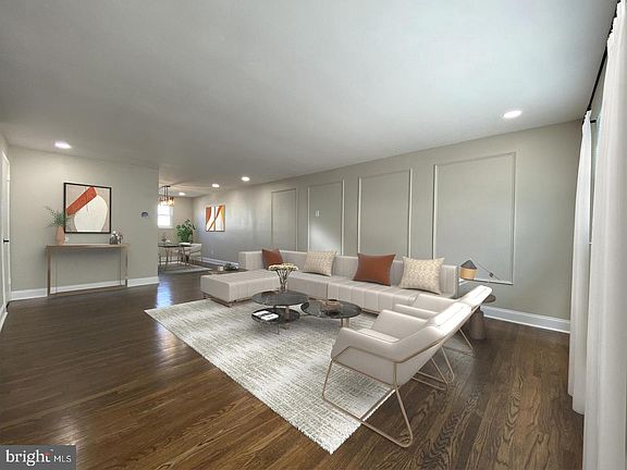 2nd image of 12639 Biscayne Dr