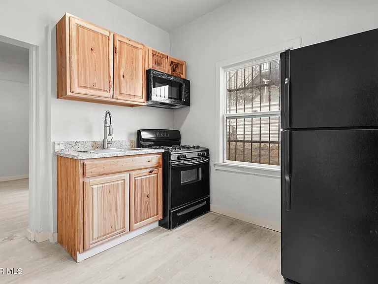 511 E Nevada Ave #EL — Photo 1
