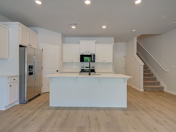 7th image of this home
