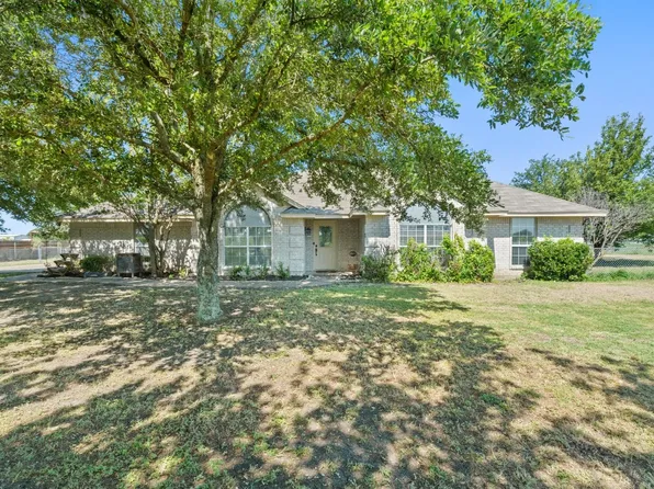 961 E Ovilla Rd, Waxahachie, TX 75167