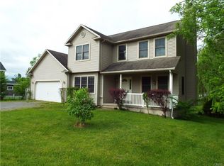 2088 Mulholland Rd, North Bay, NY 13123