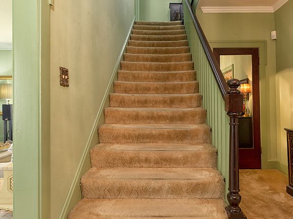 Open Staircase