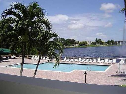 2nd image of 9235 Lagoon Pl APT 408