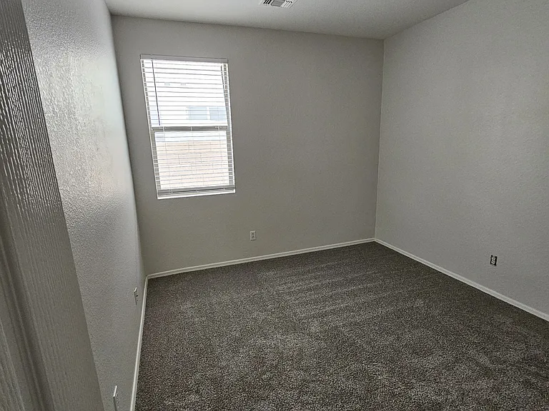12247 W Grant St — Photo 11